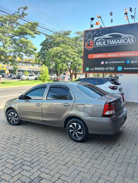 TOYOTA Etios Sedan 1.5 16V 4P FLEX X AUTOM�TICO, Foto 2