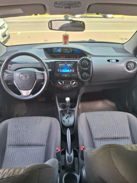 TOYOTA Etios Sedan 1.5 16V 4P FLEX X AUTOM�TICO, Foto 11
