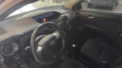 TOYOTA Etios Sedan 1.5 16V 4P FLEX XLS, Foto 11