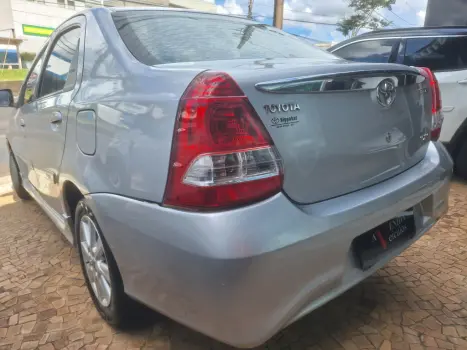 TOYOTA Etios Sedan 1.5 16V 4P FLEX XLS AUTOM�TICO, Foto 3