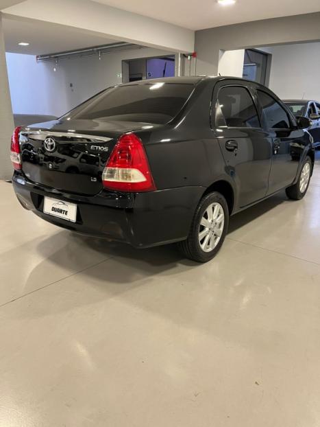 TOYOTA Etios Sedan 1.5 16V 4P FLEX XLS AUTOM�TICO, Foto 4