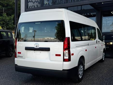 TOYOTA Hiace 2.8 D-4D TURBO DIESEL MINIBUS 15+1 DX AUTOMÁTICO, Foto 7