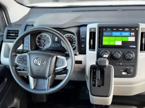 TOYOTA Hiace 2.8 D-4D TURBO DIESEL MINIBUS 15+1 DX AUTOMÁTICO, Foto 12
