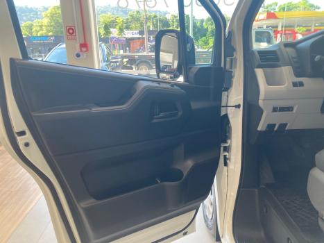 TOYOTA Hiace 2.8 D-4D TURBO DIESEL MINIBUS 15+1 DX AUTOMÁTICO, Foto 6