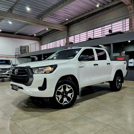 TOYOTA Hilux Caminhonete 2.8 16V 4P POWER PACK TURBO DIESEL 4X4 CABINE DUPLA, Foto 3