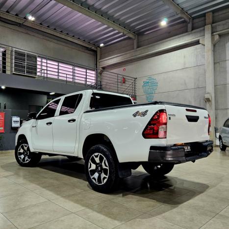 TOYOTA Hilux Caminhonete 2.8 16V 4P POWER PACK TURBO DIESEL 4X4 CABINE DUPLA, Foto 6