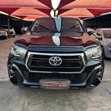 TOYOTA Hilux Caminhonete 2.8 16V SRX 4X4 TURBO DIESEL CABINE DUPLA AUTOMÁTICO, Foto 1 TOYOTA Hilux Caminhonete 2.8 16V SRX 4X4 TURBO DIESEL CABINE DUPLA AUTOMÁTICO, Foto 1