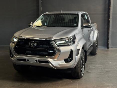 TOYOTA Hilux Caminhonete , Foto 2