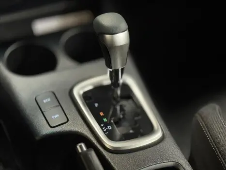 TOYOTA Hilux Caminhonete , Foto 14