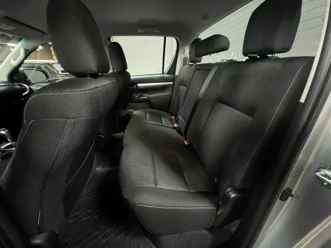 TOYOTA Hilux Caminhonete , Foto 8