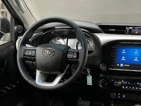 TOYOTA Hilux Caminhonete , Foto 12