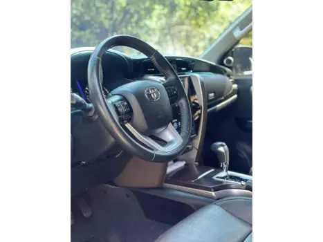 TOYOTA Hilux Caminhonete , Foto 5