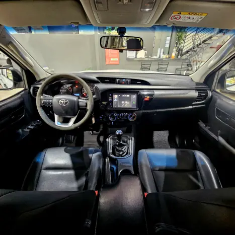 TOYOTA Hilux Caminhonete 2.8 16V 4P POWER PACK TURBO DIESEL 4X4 CABINE DUPLA, Foto 7