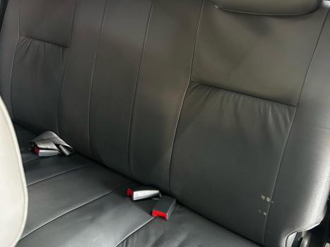 TOYOTA Hilux Caminhonete 2.7 16V 4P SRV FLEX 4X4  CABINE DUPLA AUTOMTICO, Foto 9