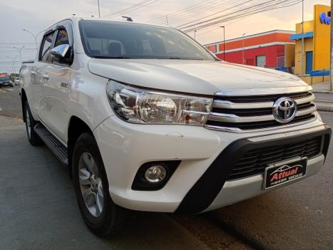 TOYOTA Hilux Caminhonete 2.8 16V SRV 4X4 DIESEL CABINE DUPLA AUTOMTICO, Foto 3