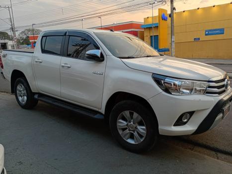 TOYOTA Hilux Caminhonete 2.8 16V SRV 4X4 DIESEL CABINE DUPLA AUTOMTICO, Foto 7