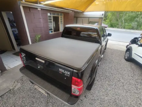 TOYOTA Hilux Caminhonete 2.7 16V 4P SR CABINE DUPLA AUTOMTICO, Foto 9