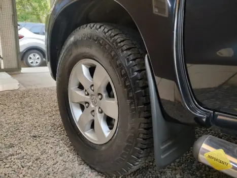 TOYOTA Hilux Caminhonete 2.7 16V 4P SR CABINE DUPLA AUTOMTICO, Foto 23