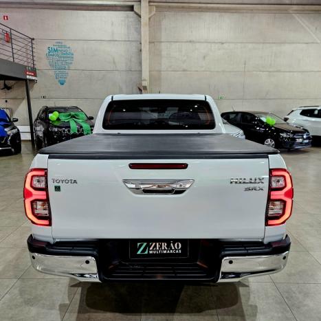 TOYOTA Hilux Caminhonete 2.8 16V SRX 4X4 TURBO DIESEL CABINE DUPLA AUTOMÁTICO, Foto 5 TOYOTA Hilux Caminhonete 2.8 16V SRX 4X4 TURBO DIESEL CABINE DUPLA AUTOMÁTICO, Foto 5