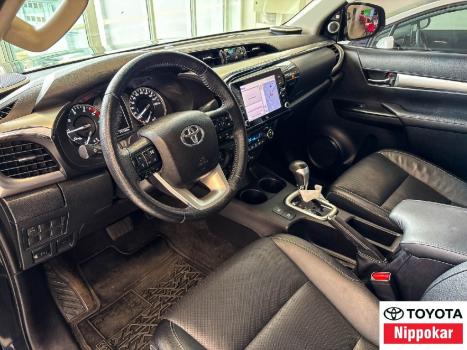TOYOTA Hilux Caminhonete 2.8 16V SRX 4X4 DIESEL CABINE DUPLA AUTOMTICO, Foto 3