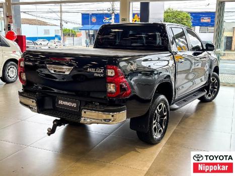 TOYOTA Hilux Caminhonete 2.8 16V SRX 4X4 DIESEL CABINE DUPLA AUTOMTICO, Foto 8