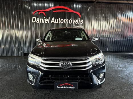 TOYOTA Hilux Caminhonete 2.8 16V SRX 4X4 TURBO DIESEL CABINE DUPLA AUTOMTICO, Foto 2