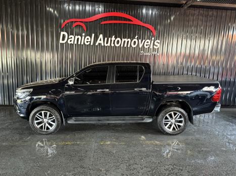 TOYOTA Hilux Caminhonete 2.8 16V SRX 4X4 TURBO DIESEL CABINE DUPLA AUTOMTICO, Foto 8