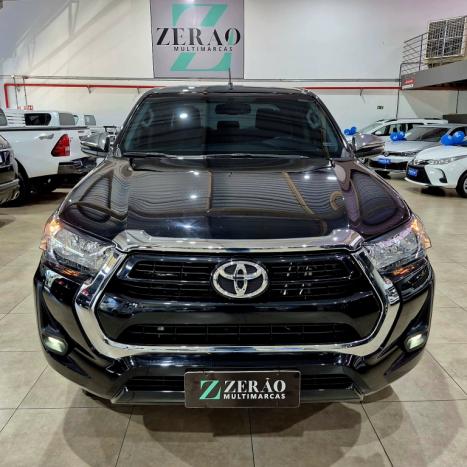 TOYOTA Hilux Caminhonete 2.7 16V 4P SRV FLEX CABINE DUPLA AUTOMTICO, Foto 2