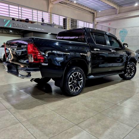 TOYOTA Hilux Caminhonete 2.7 16V 4P SRV FLEX CABINE DUPLA AUTOMTICO, Foto 4