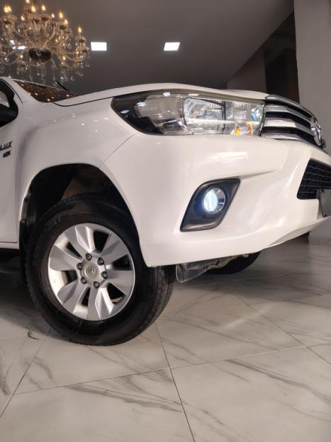 TOYOTA Hilux Caminhonete 2.7 16V 4P SR FLEX CABINE DUPLA AUTOMTICO, Foto 4