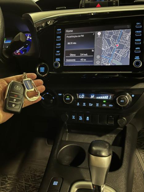 TOYOTA Hilux Caminhonete 2.8 16V SRV 4X4 DIESEL CABINE DUPLA AUTOMTICO, Foto 15