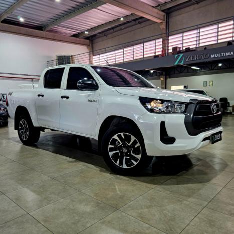 TOYOTA Hilux Caminhonete 2.5 16V 4P 4X4 STD TURBO DIESEL CABINE DUPLA, Foto 1