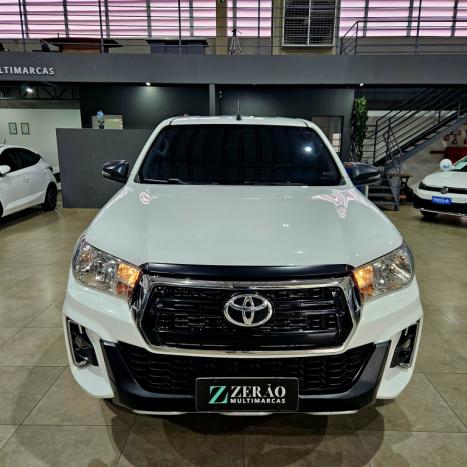 TOYOTA Hilux Caminhonete 2.8 16V 4P POWER PACK TURBO DIESEL 4X4 CABINE DUPLA, Foto 2