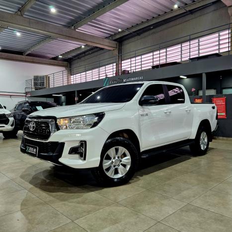 TOYOTA Hilux Caminhonete 2.8 16V 4P POWER PACK TURBO DIESEL 4X4 CABINE DUPLA, Foto 3