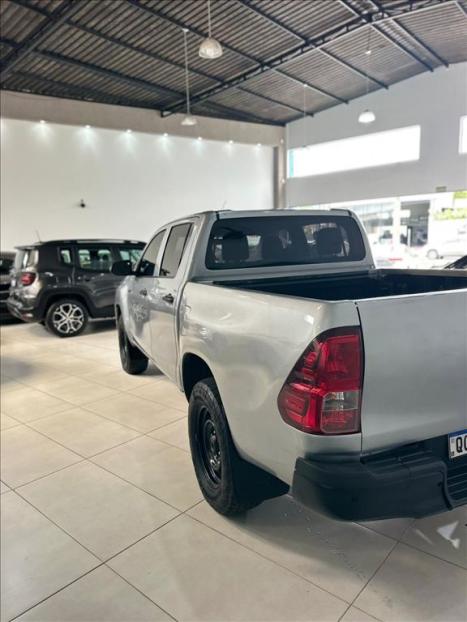 TOYOTA Hilux Caminhonete 2.8 4P 4X4 DIESEL CABINE DUPLA, Foto 8