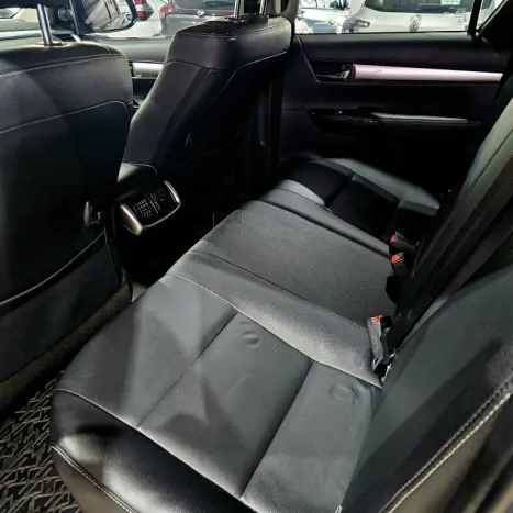 TOYOTA Hilux Caminhonete 2.8 16V SRV 4X4 DIESEL CABINE DUPLA AUTOMTICO, Foto 9