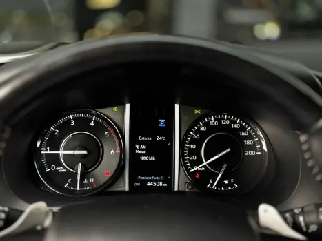 TOYOTA Hilux Caminhonete , Foto 11