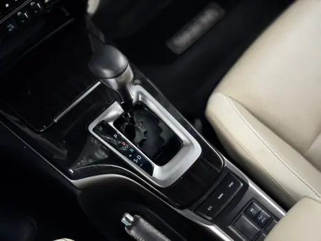 TOYOTA Hilux Caminhonete , Foto 17