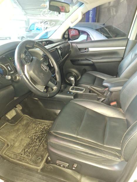 TOYOTA Hilux Caminhonete 2.8 16V 4P SRX DIESEL CABINE DUPLA, Foto 4