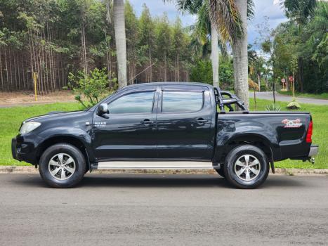 TOYOTA Hilux Caminhonete 3.0 16V 4P 4X4 SRV TURBO DIESEL CABINE DUPLA AUTOM�TICO, Foto 2