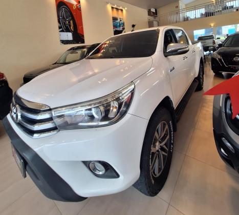 TOYOTA Hilux Caminhonete 2.8 16V SRX 4X4 TURBO DIESEL CABINE DUPLA AUTOM�TICO, Foto 1
