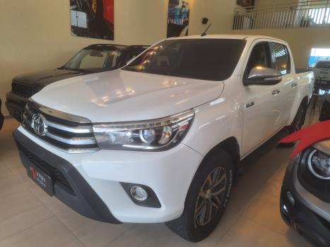 TOYOTA Hilux Caminhonete 2.8 16V SRX 4X4 TURBO DIESEL CABINE DUPLA AUTOM�TICO, Foto 8