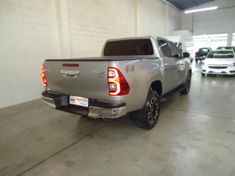 TOYOTA Hilux Caminhonete 2.8 16V SRX 4X4 TURBO DIESEL CABINE DUPLA AUTOM�TICO, Foto 9