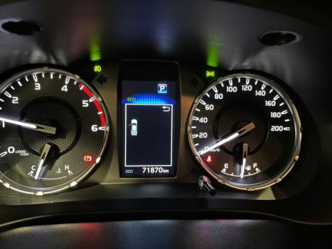 TOYOTA Hilux Caminhonete 2.8 16V 4P SR 4X4 DIESEL CABINE DUPLA AUTOM�TICO, Foto 11