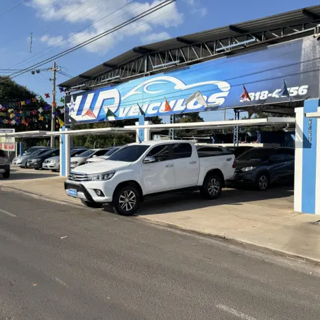 TOYOTA Hilux Caminhonete 2.8 16V 4P SRX DIESEL CABINE DUPLA, Foto 1