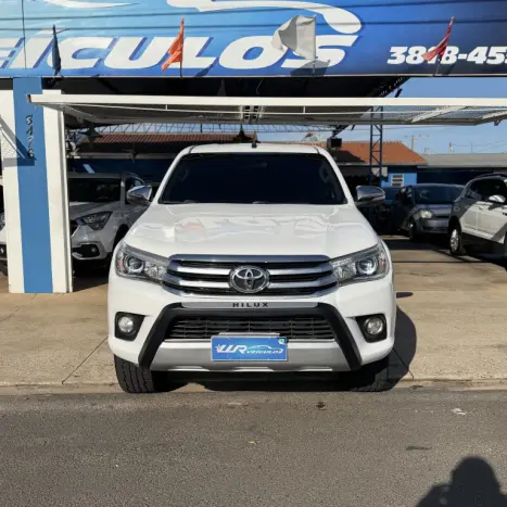 TOYOTA Hilux Caminhonete 2.8 16V 4P SRX DIESEL CABINE DUPLA, Foto 9