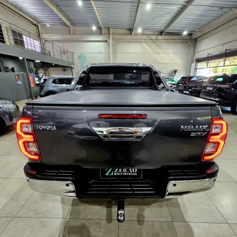 TOYOTA Hilux Caminhonete 2.8 16V SRV 4X4 DIESEL CABINE DUPLA AUTOM�TICO, Foto 5