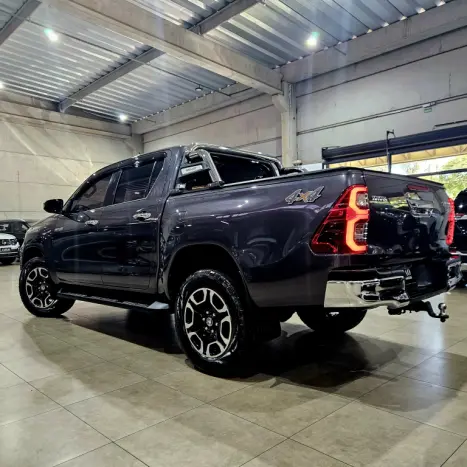 TOYOTA Hilux Caminhonete 2.8 16V SRV 4X4 DIESEL CABINE DUPLA AUTOM�TICO, Foto 6