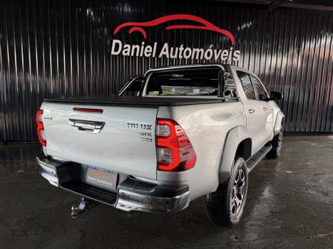 TOYOTA Hilux Caminhonete 2.8 16V SRX PLUS 4X4 TURBO DIESEL CABINE DUPLA AUTOM�TICO, Foto 6