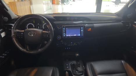 TOYOTA Hilux Caminhonete 2.8 16V 4P SRX DIESEL CABINE DUPLA, Foto 15